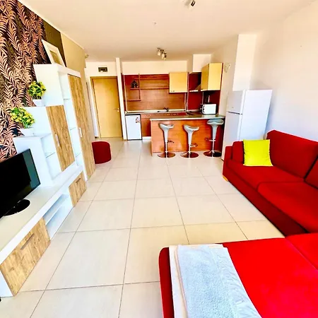 Apartcomplex Grand Kamelia Sunny