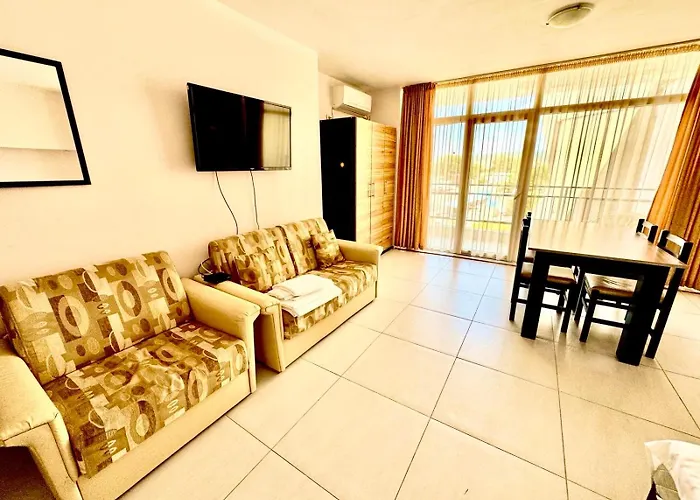 Apartcomplex Grand Kamelia Sunny Sunny Beach